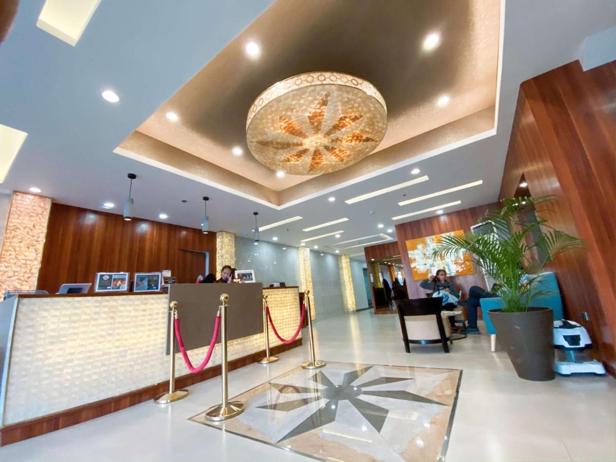 L' Meridian Suite Zamboanga Bagian luar foto