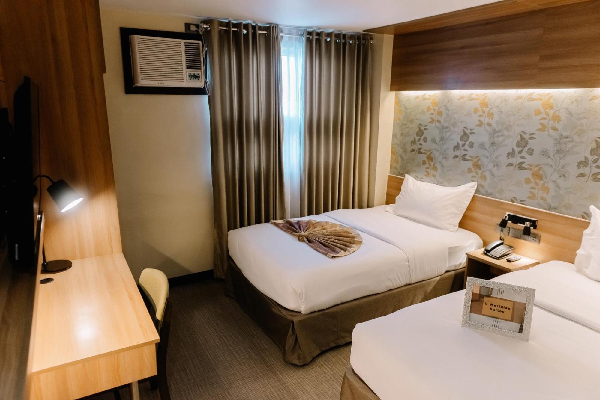 L' Meridian Suite Zamboanga Bagian luar foto
